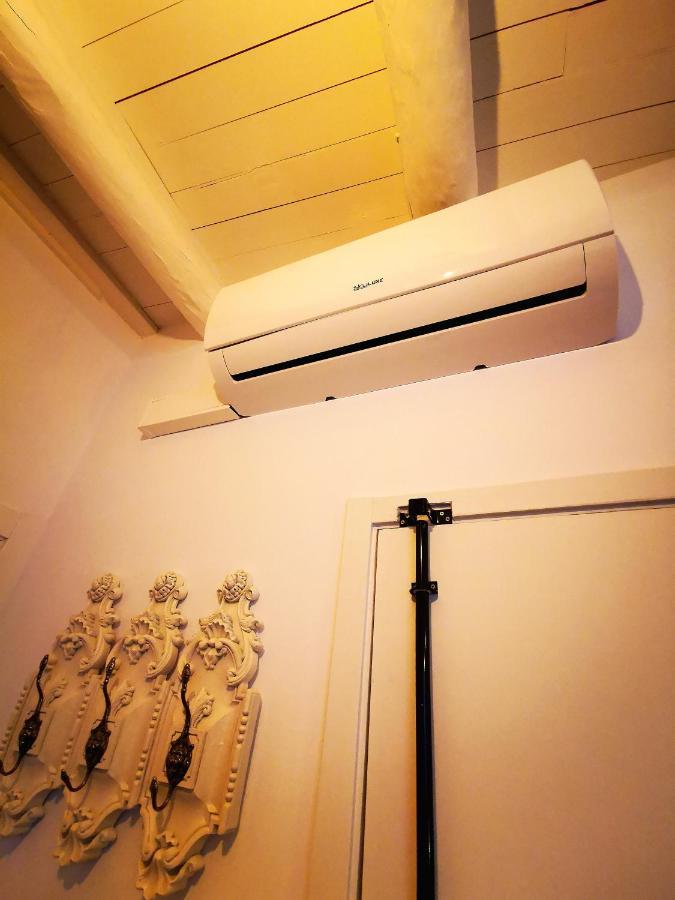 Charming Portuguese Style Apartment, For Rent "Vida A Portuguesa", "Amendoa Or Limao" Alojamento Local ปอร์ติเมา ภายนอก รูปภาพ