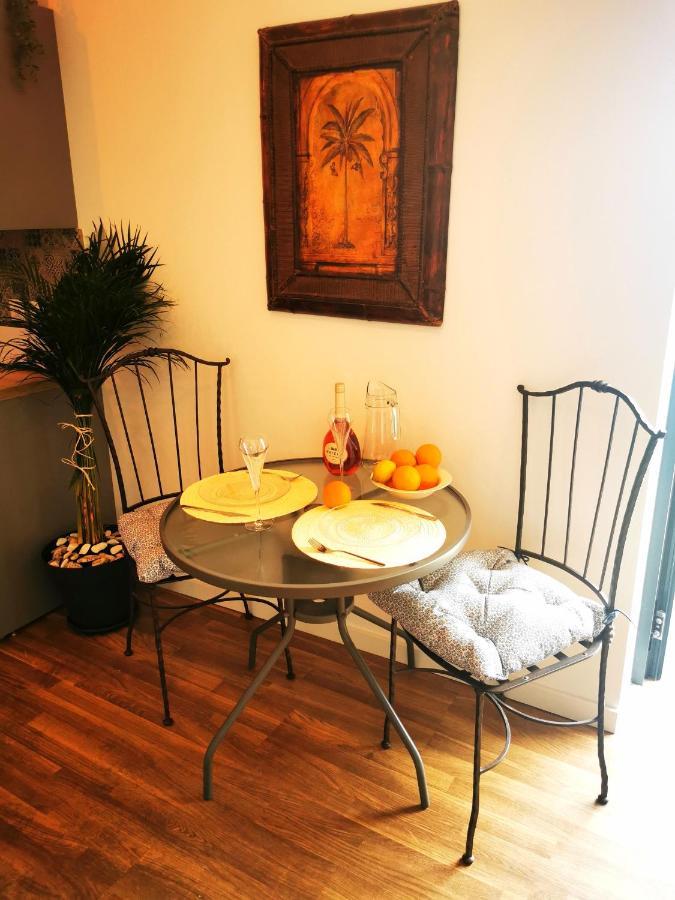 Charming Portuguese Style Apartment, For Rent "Vida A Portuguesa", "Amendoa Or Limao" Alojamento Local ปอร์ติเมา ภายนอก รูปภาพ