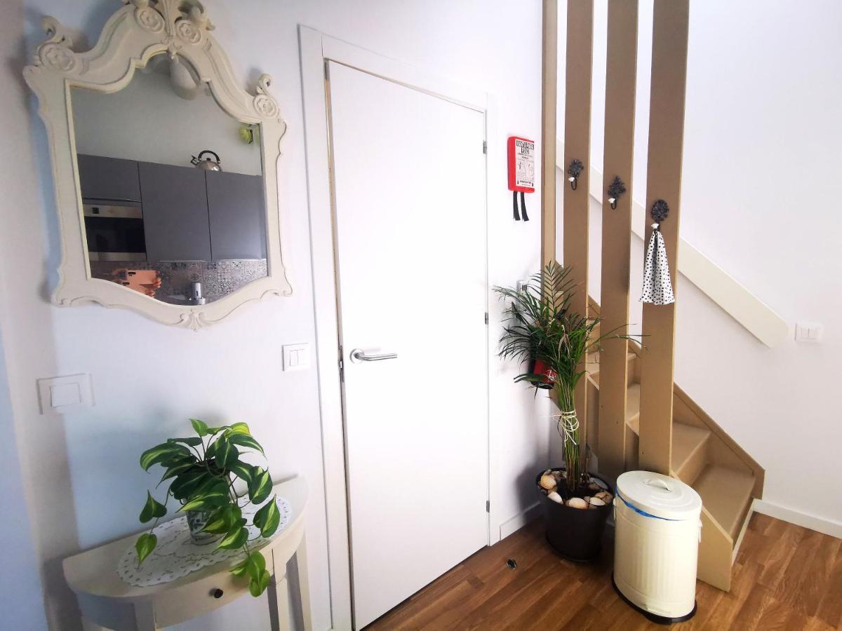 Charming Portuguese Style Apartment, For Rent "Vida A Portuguesa", "Amendoa Or Limao" Alojamento Local ปอร์ติเมา ภายนอก รูปภาพ